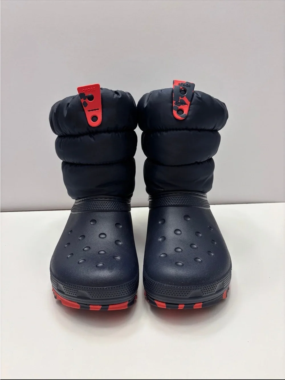 Crocs Boots - Classic Neo Puff Boots juniors size 4